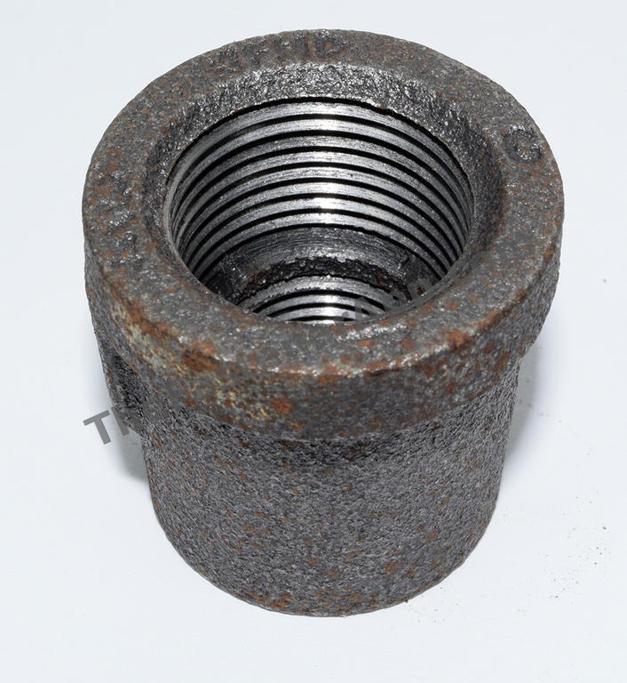 BLACK PIPE FITTING REDUCING 1-1/2X1-1/4 NPT 150#