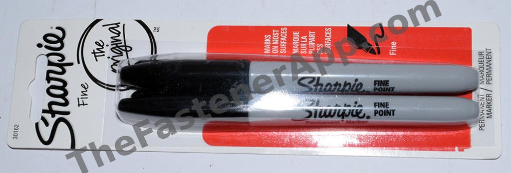 BLACK FELT FINE TIP SHARPIE MARKER